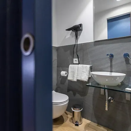 Vespri Luxury & 4*