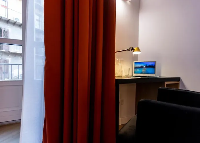 Vespri Luxury & 4*