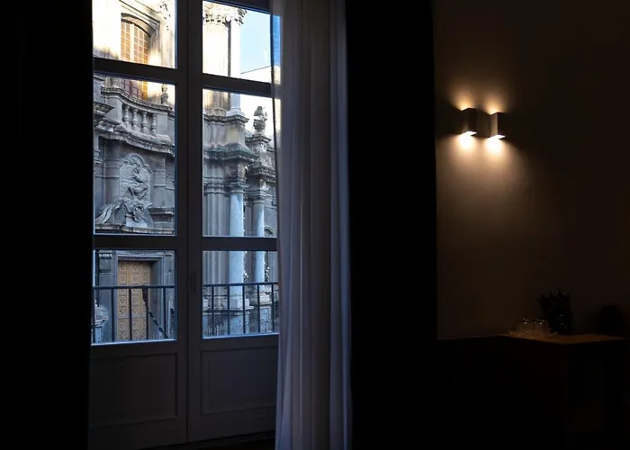 Vespri Luxury & Konukevi Palermo