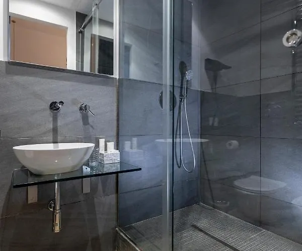 Vespri Luxury & 4* Palermo