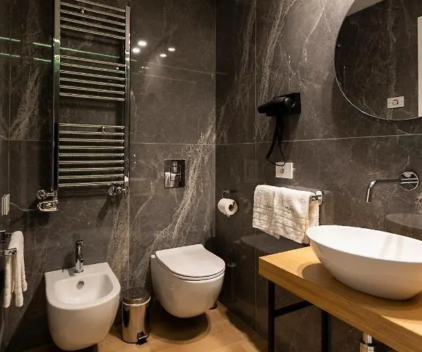 Vespri Luxury & Konukevi Palermo